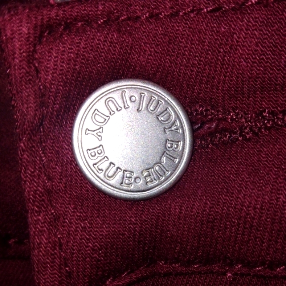 [SOLD] Judy Blue Los Angeles Maroon Ultra High Waist Super Flare Size 1/25 - Picture 4 of 11